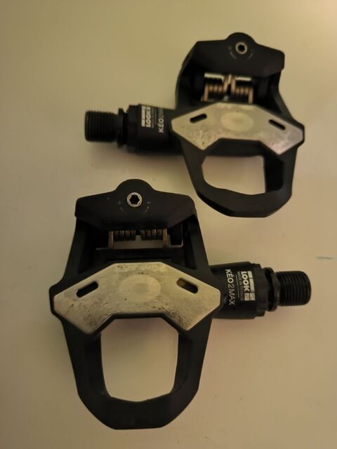 Axe pdalier ,pdales ,chape drailleur 160 Charroux (86)