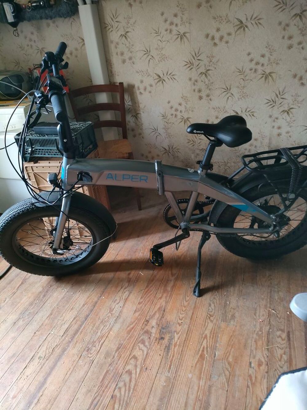 V&eacute;lo &eacute;lectrique fat bike pliant V�los