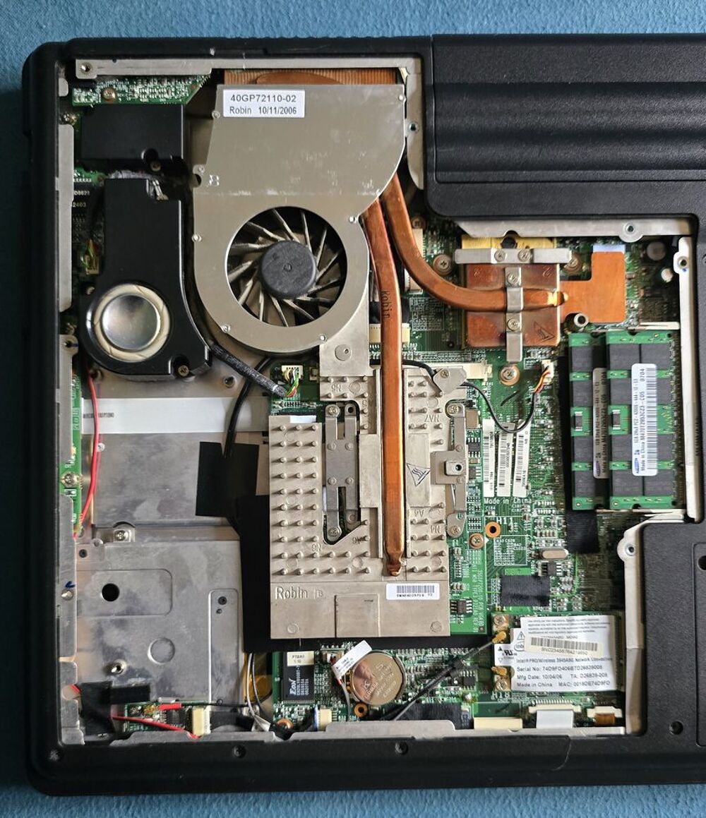 PC Siemens Amilo 1546 Matériel informatique
