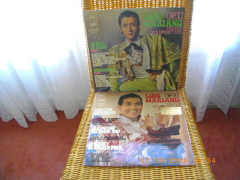 Deux Disques vinyle 33 tours de :  LUIS MARIANO  20 Perros-Guirec (22)
