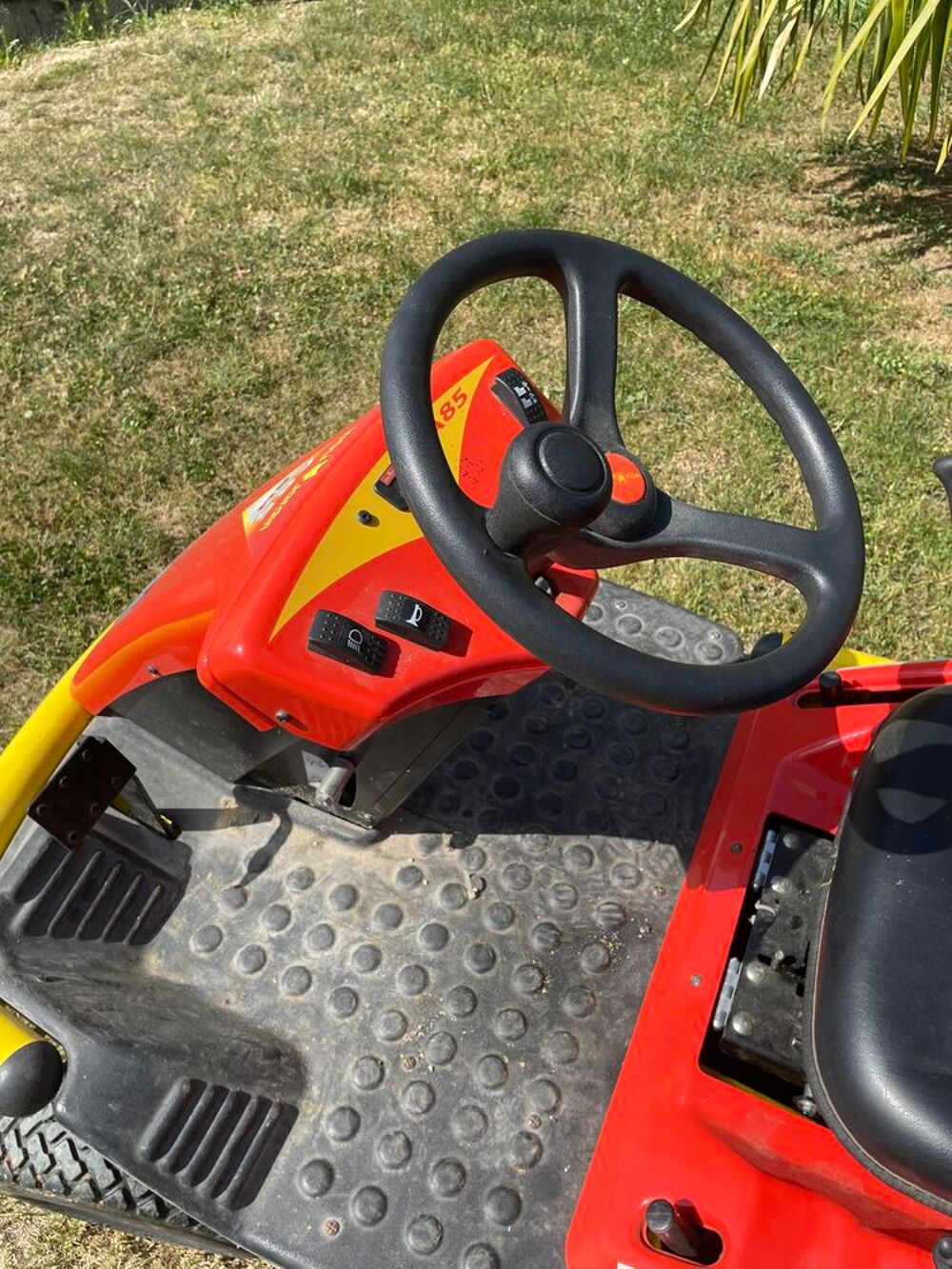 Tracteur tondeuse Jardin