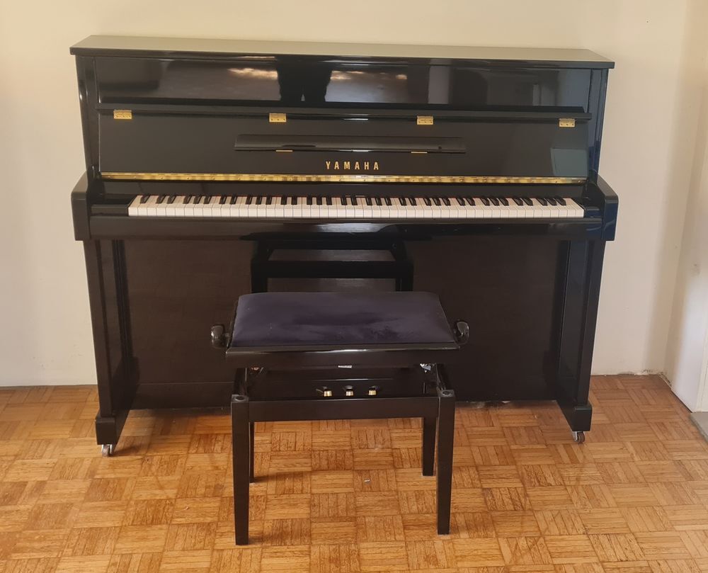 Yamaha B2 Piano Instruments de musique