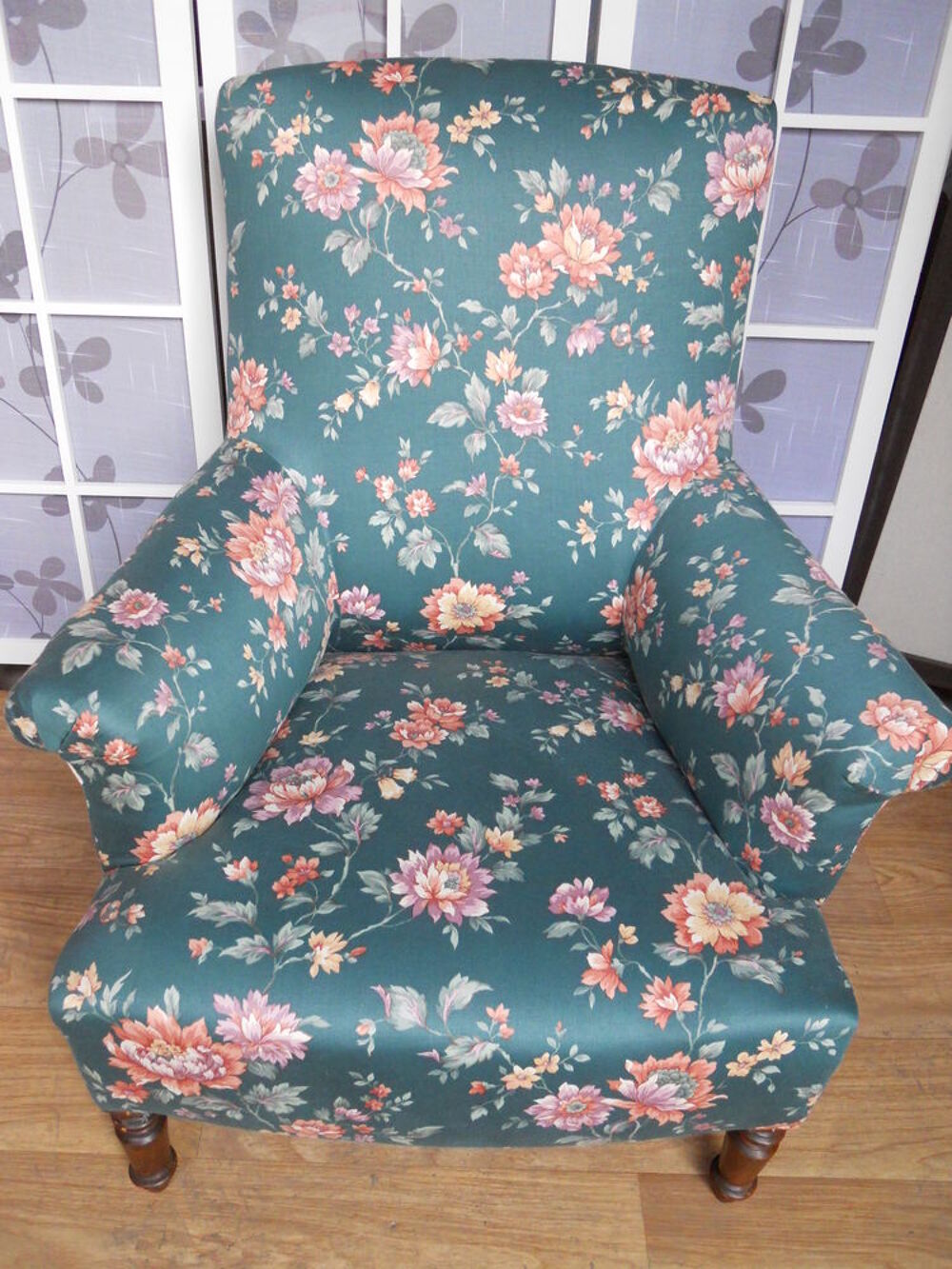 Fauteuil style Napol&eacute;on III fleuri Meubles