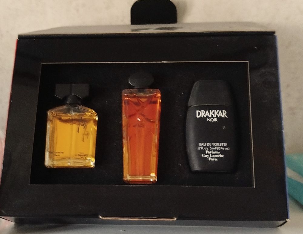 &Eacute;ditions limit&eacute;es flacons parfums LANVIN et PALOMA PICASSO 