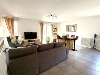  Appartement  vendre 4 pices 84 m