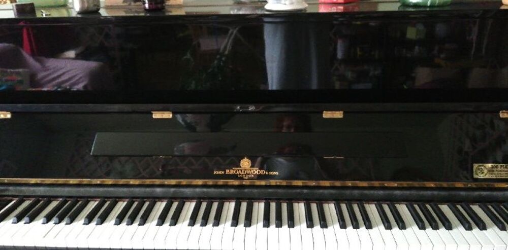 Piano droit John Broadwood and sons noir Instruments de musique