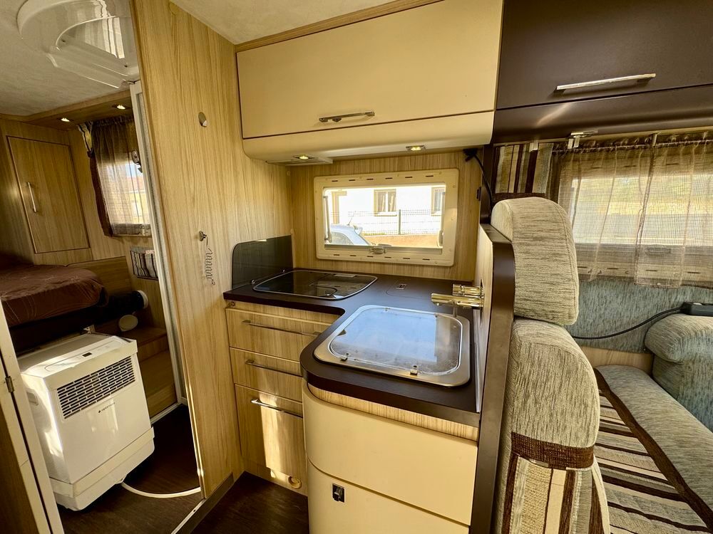  2010 occasion 31250 REVEL