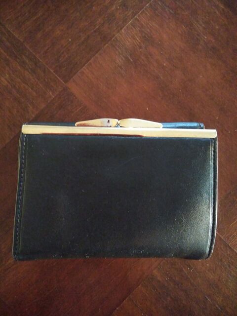 Portefeuille en cuir 28 Montlimar (26)