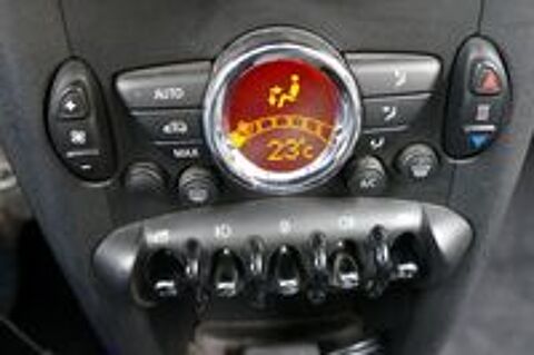 One Hatch 75 ch Pack Chili 2013 occasion 13600 La Ciotat