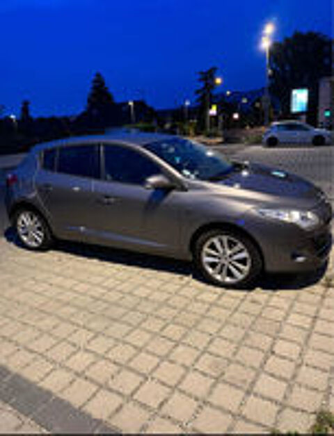 M&eacute;gane 1.9 DCI Privil&egrave;ge 2011 occasion 74100 Annemasse