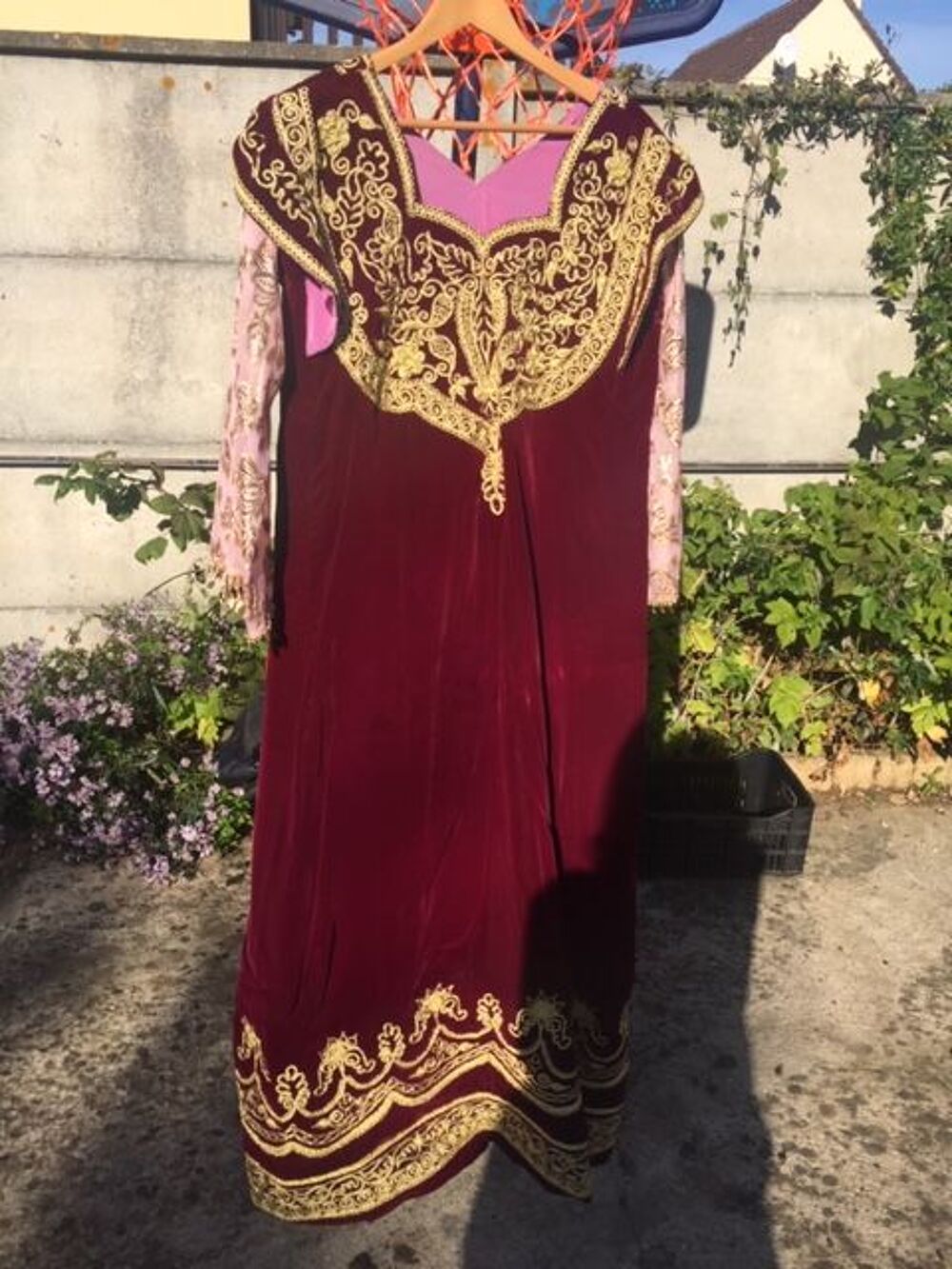Robe constantinoise Vêtements
