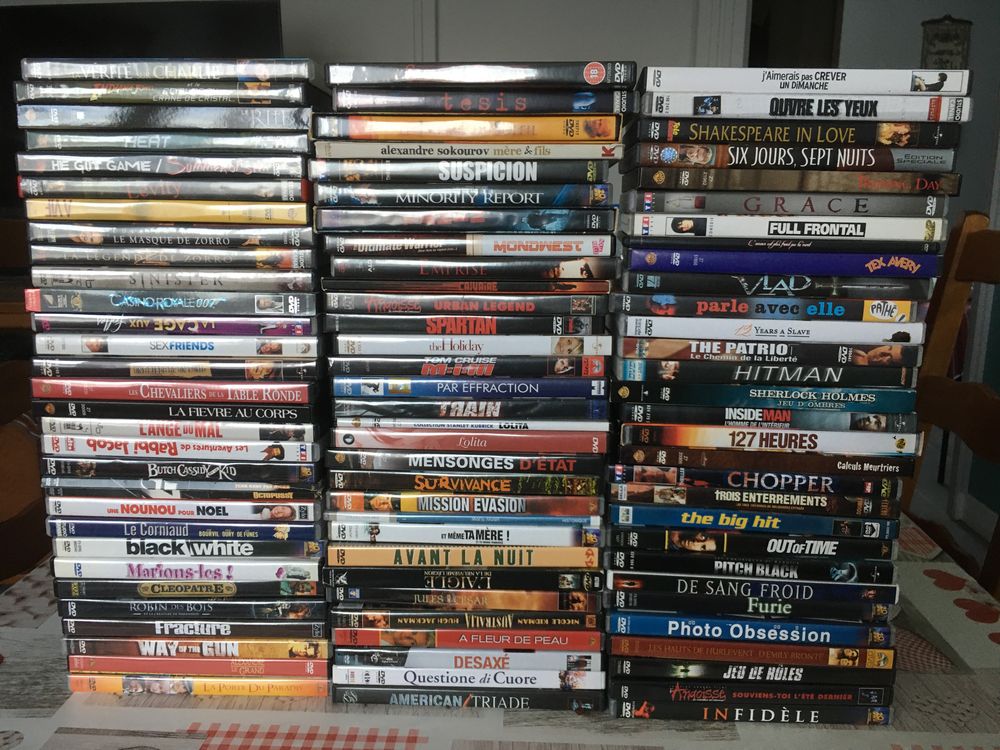50 FILMS EN DVD QUASI NEUF DVD et blu-ray