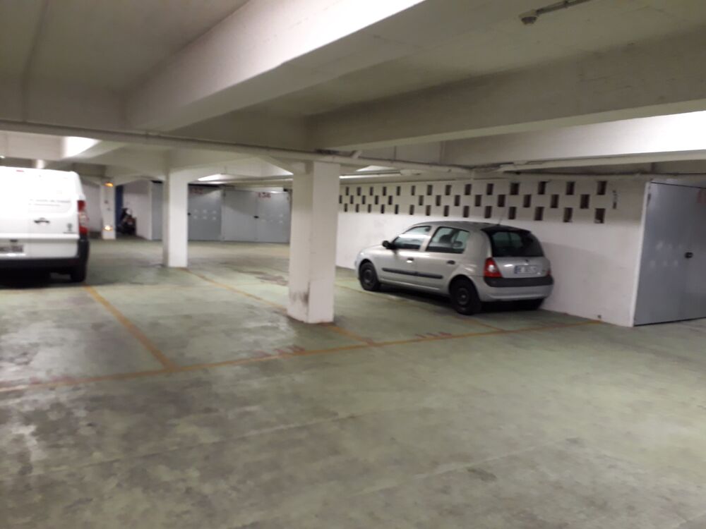 Vente Parking/Garage [] place de parking au R-1 (premier sous-sol) Montrouge