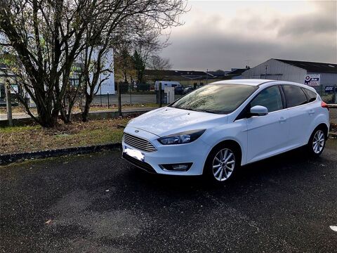 Ford Focus 1.5 TDCi 120 S&S Titanium 2015 occasion Beaugency 45190