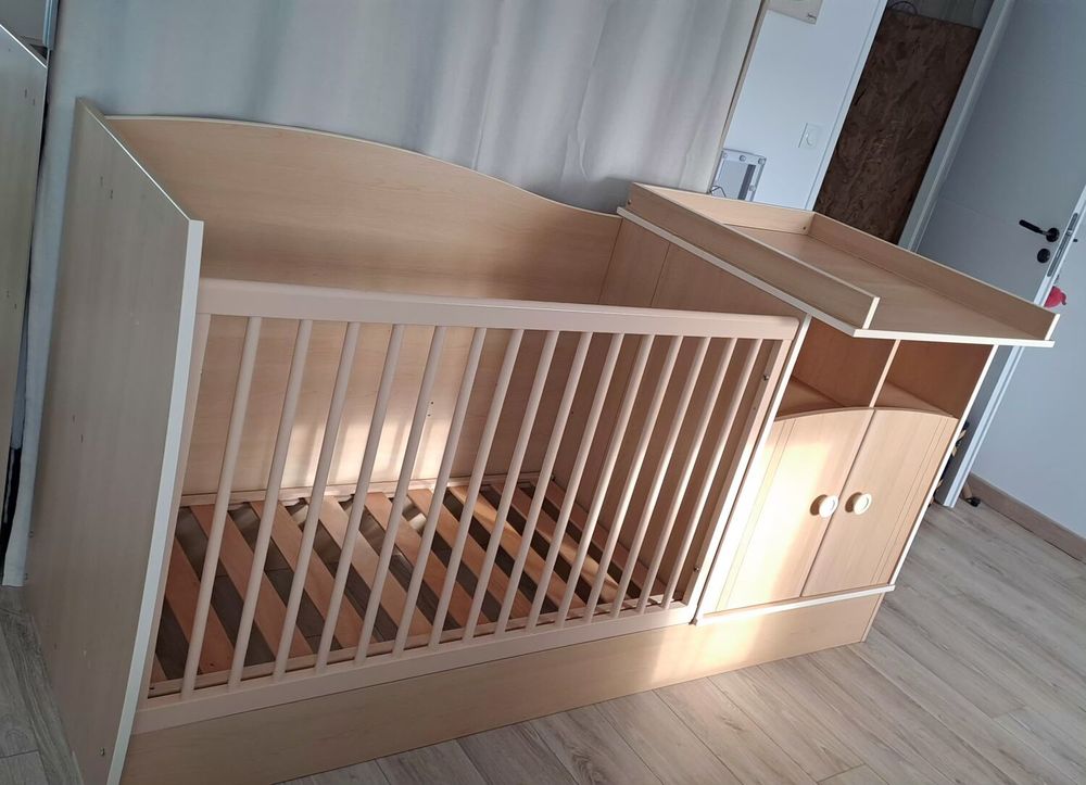 Lit combin&eacute; &eacute;volutif enfant ado + armoire chambre compl&egrave;te Mobilier enfants