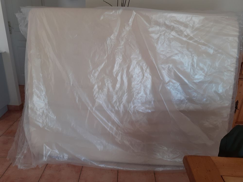 Matelas 190x140 sous marque tencel Meubles