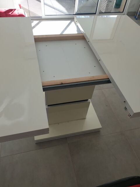 Table salle a manger 0 Six-Fours-les-Plages (83)