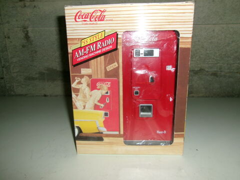 Boite Radio r�tro AM-FM Coca Cola Neuve 12 Foug�res (35)