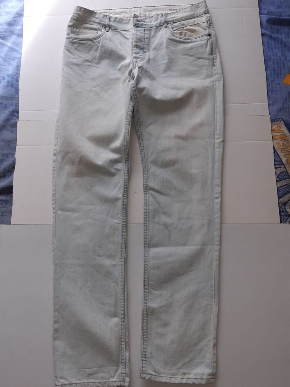 2 jeans (taille L) Vêtements