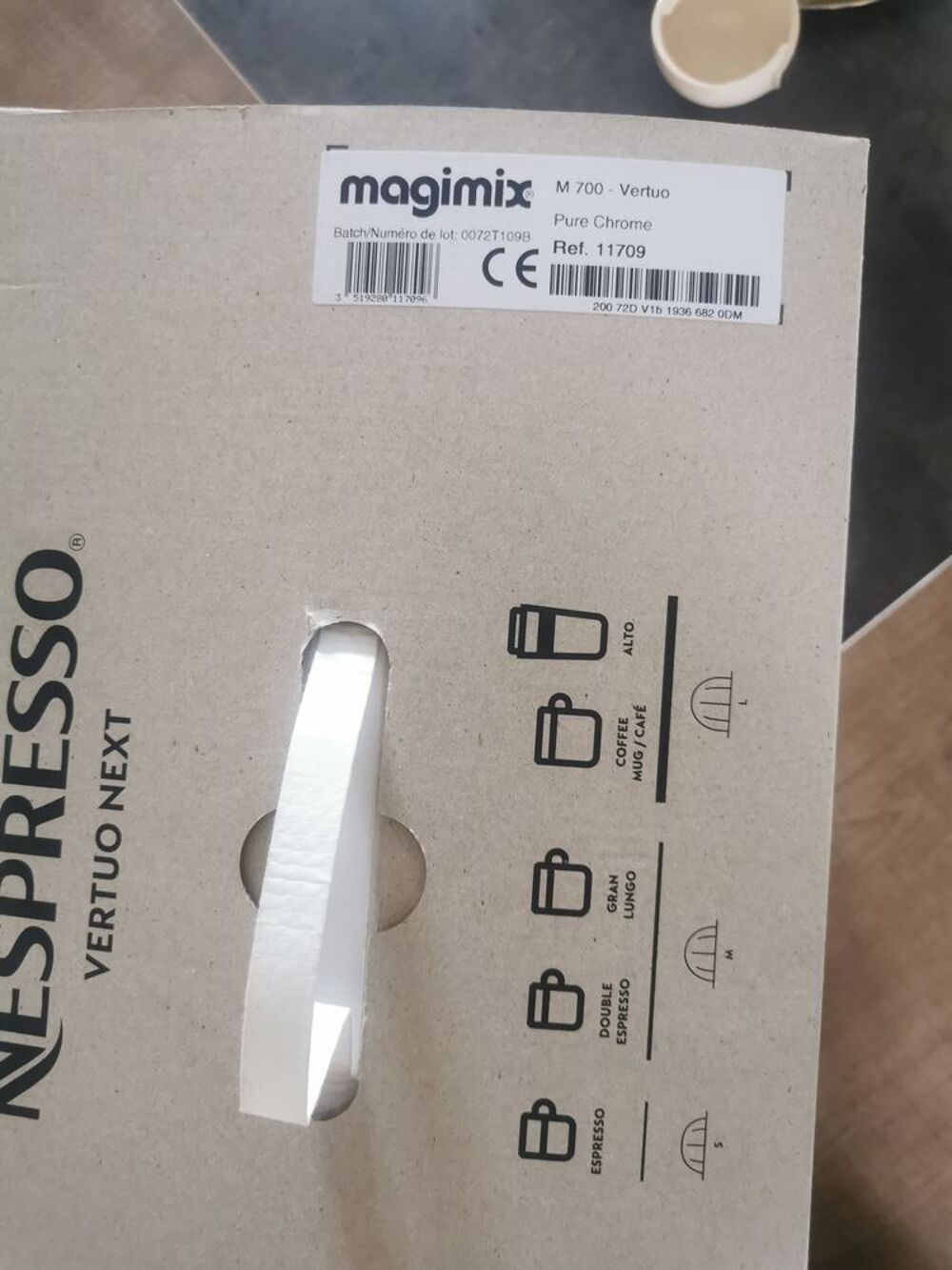 Cafetiere Nespresso VERTUO Electromnager