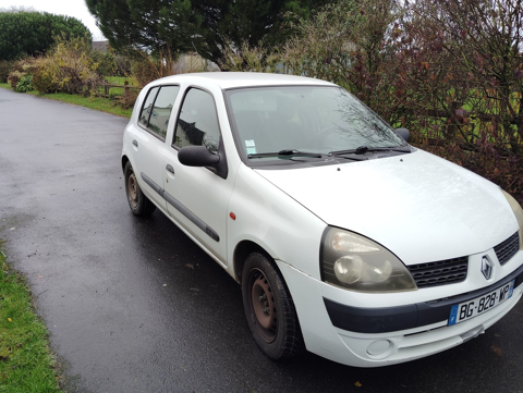 Renault Clio II Clio 1.2i Authentique 2001 occasion Caden 56220