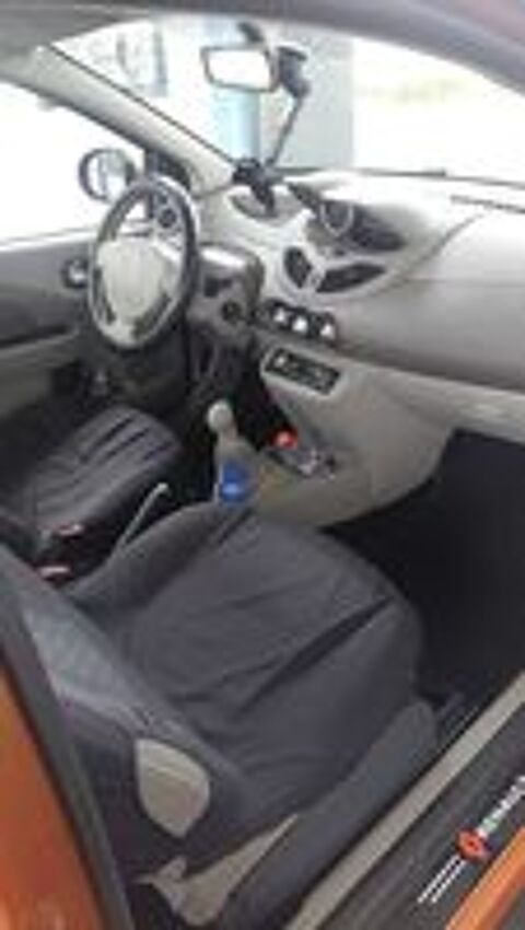 Twingo II 1.2 16v 75 eco2 Art Collection 2009 occasion 66000 Perpignan