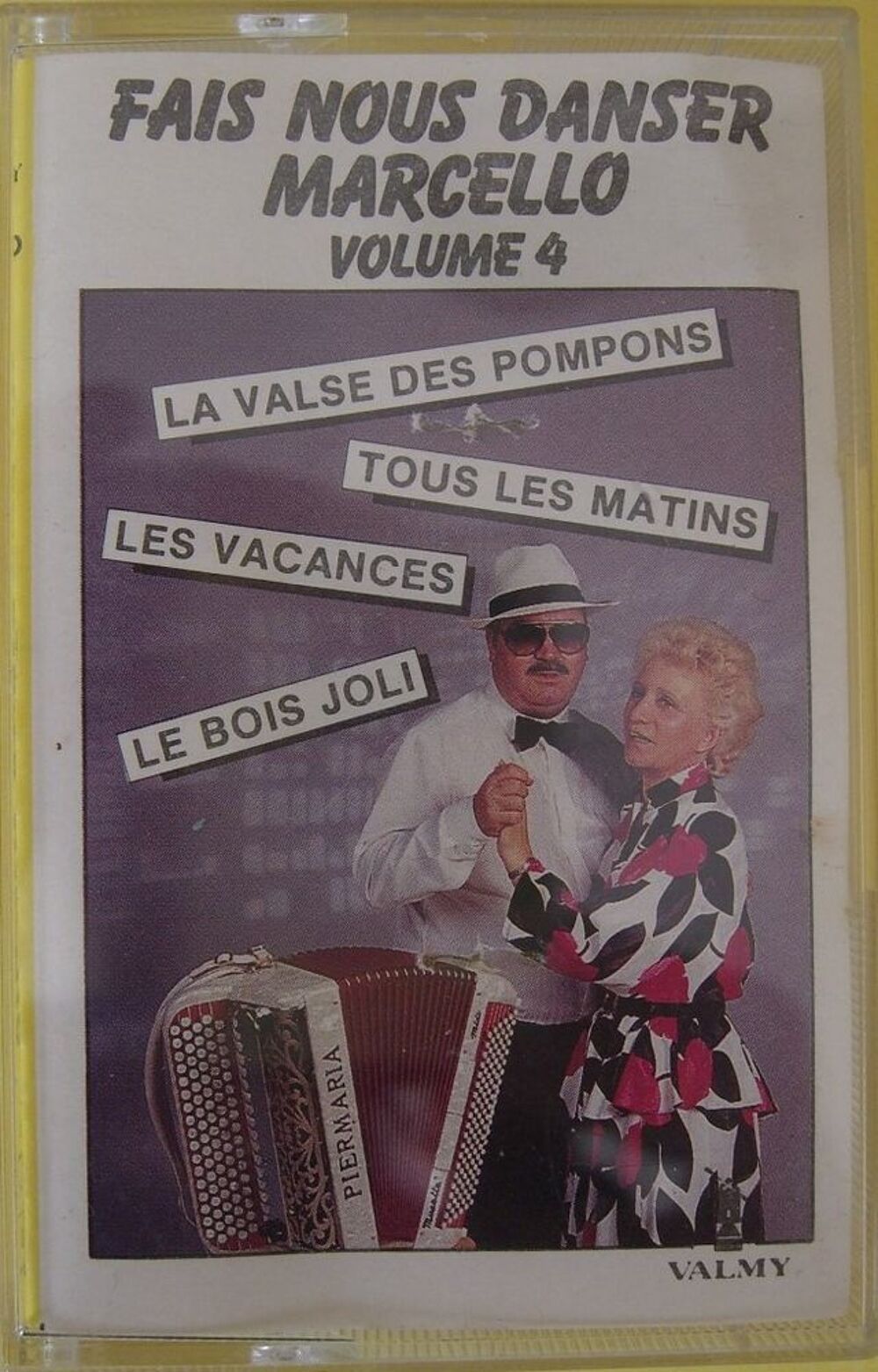 Cassette K7 audio 'Fais nous danser Marcello' CD et vinyles