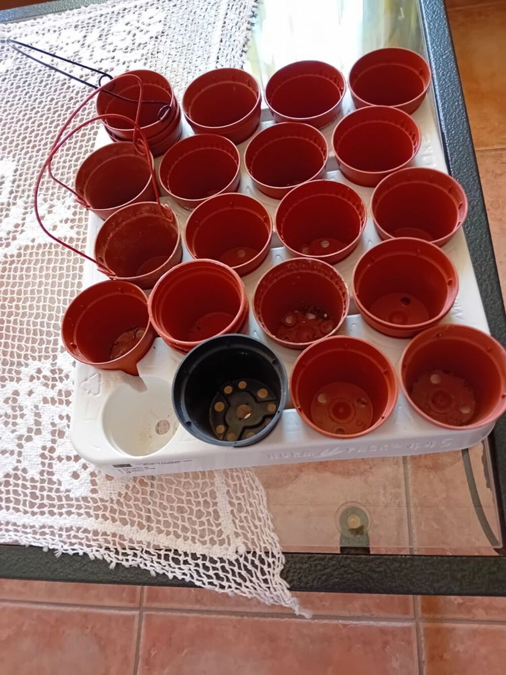 POTS DE FLEURS A GOGO &agrave; partir de 3€ pi&egrave;ce le pot 
et plante Jardin