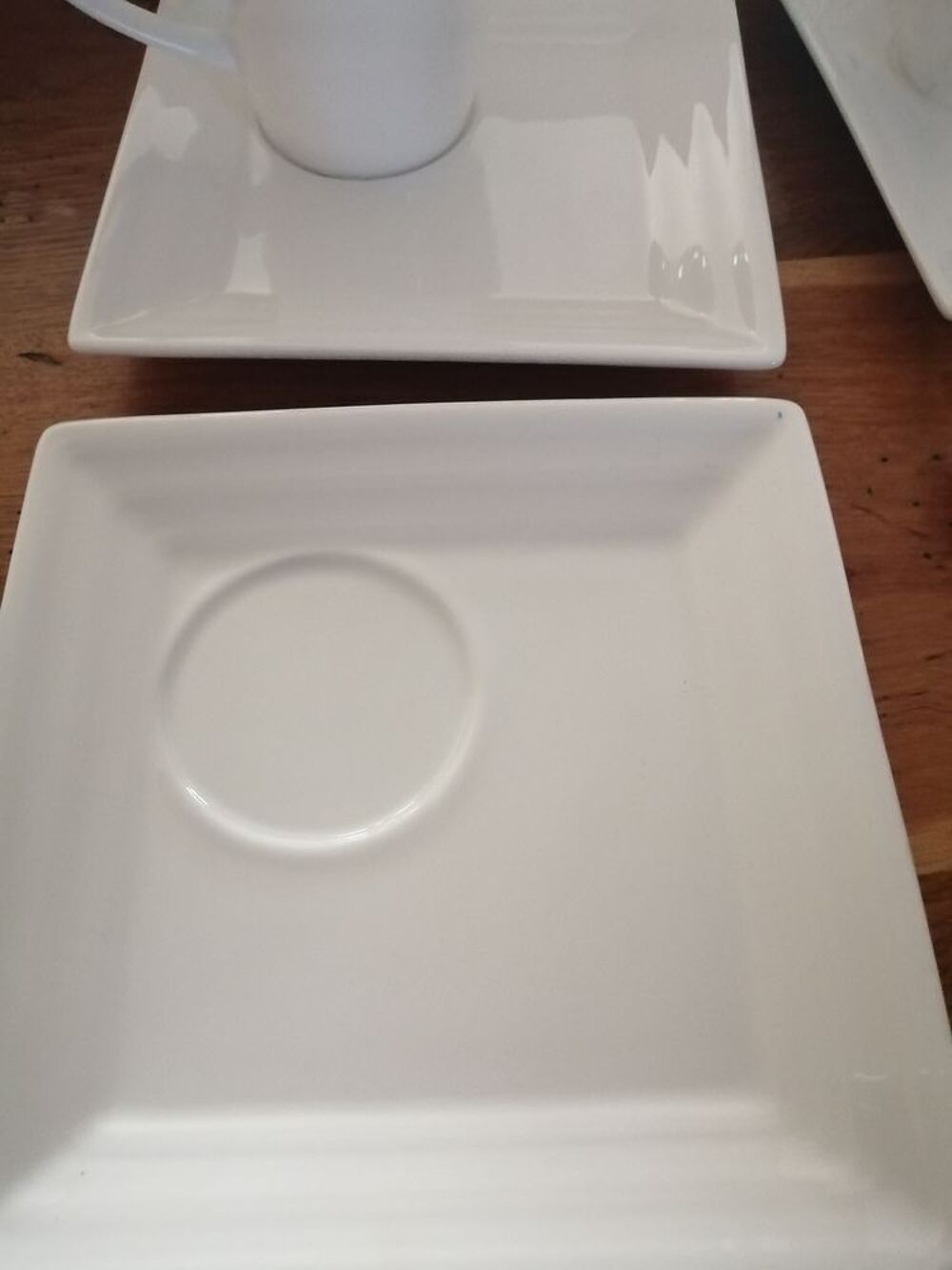 tasse et sous tasse Cuisine