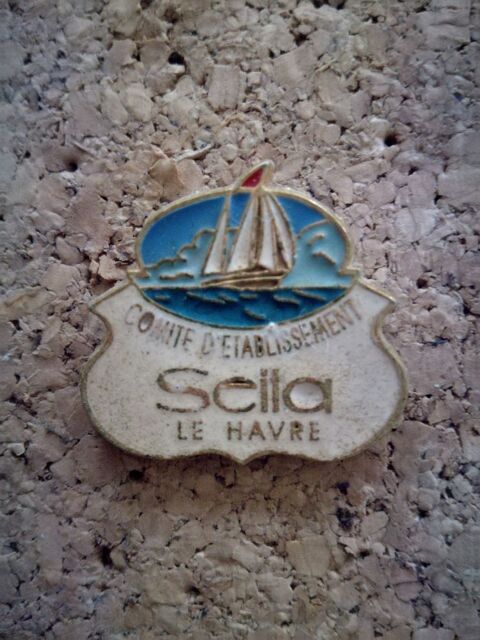 Pin's Vintage Enseigne etc.. 4 Barentin (76)