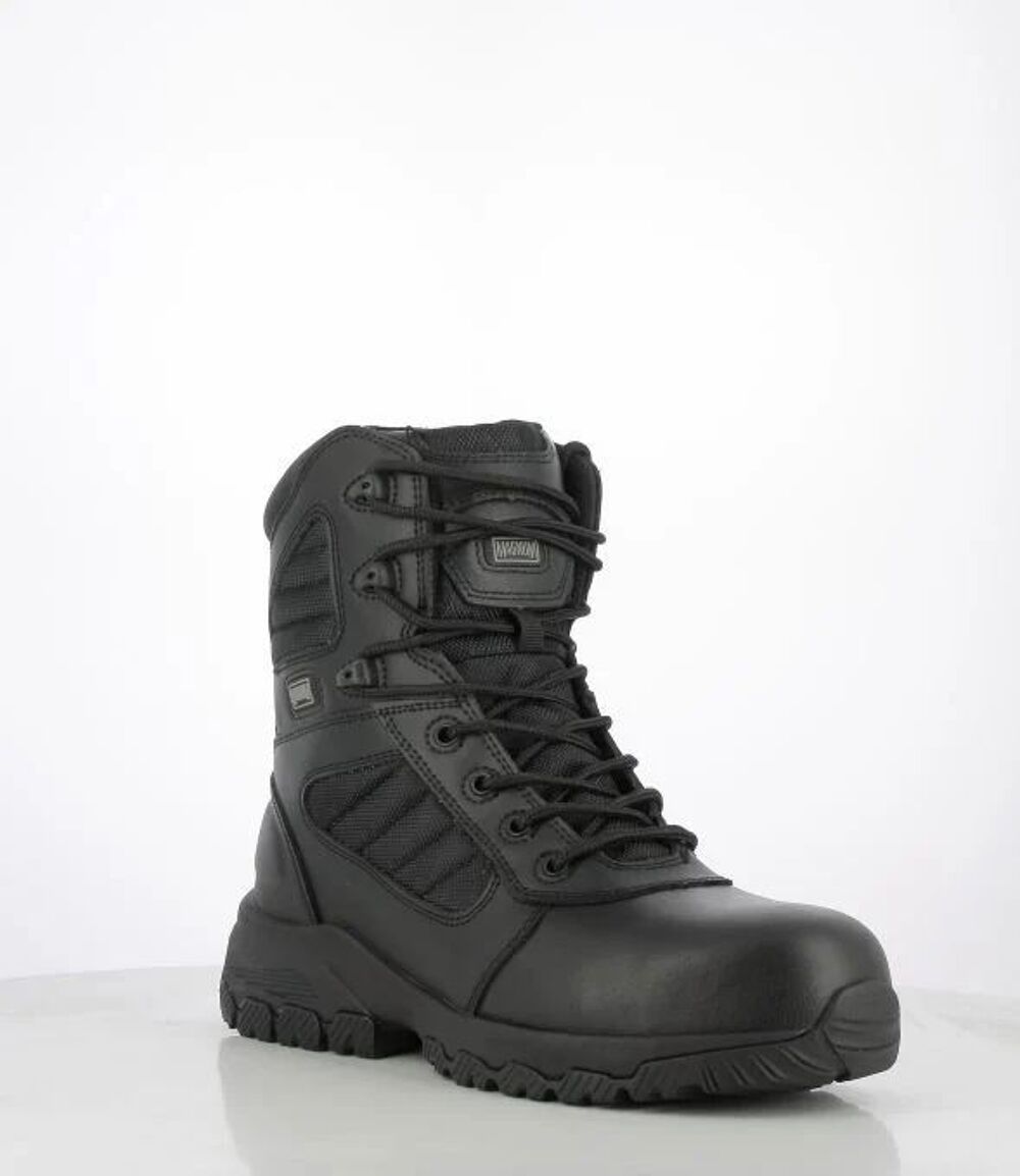 Chaussures des s&eacute;curit&eacute; Magnum Chaussures