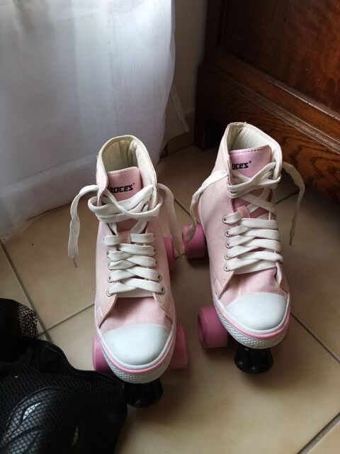 ROCES Patins a roulettes  4 roues Chuck classique  35 Sablonceaux (17)