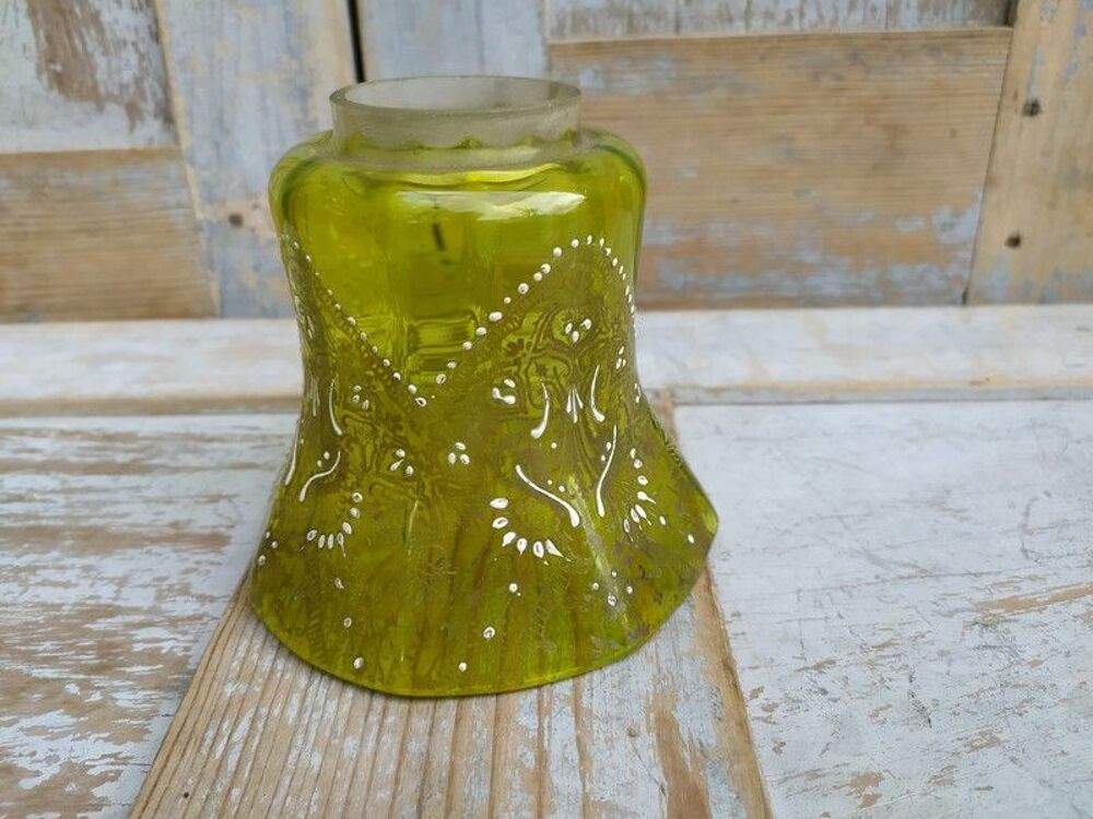 Tulipe Lampe &agrave; P&eacute;trole Verre &Eacute;maill&eacute; Vert et Blanc Décoration