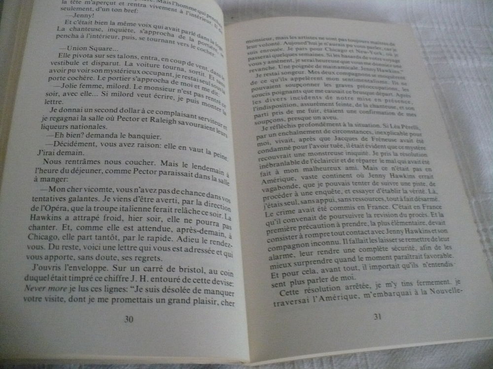 **L156
L'&eacute;tonnante am&eacute;ricaine Livres et BD