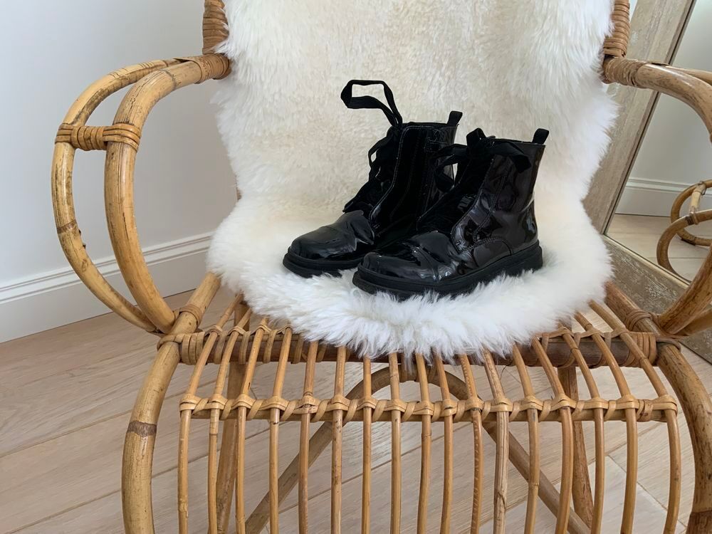 Boots vernies Chaussures