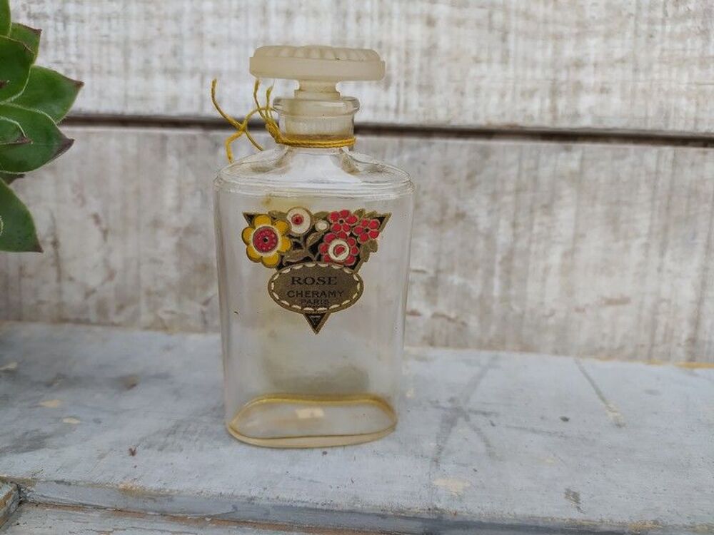 Ancien Flacon de Parfum Rose Cheramy Paris Art D&eacute;co 