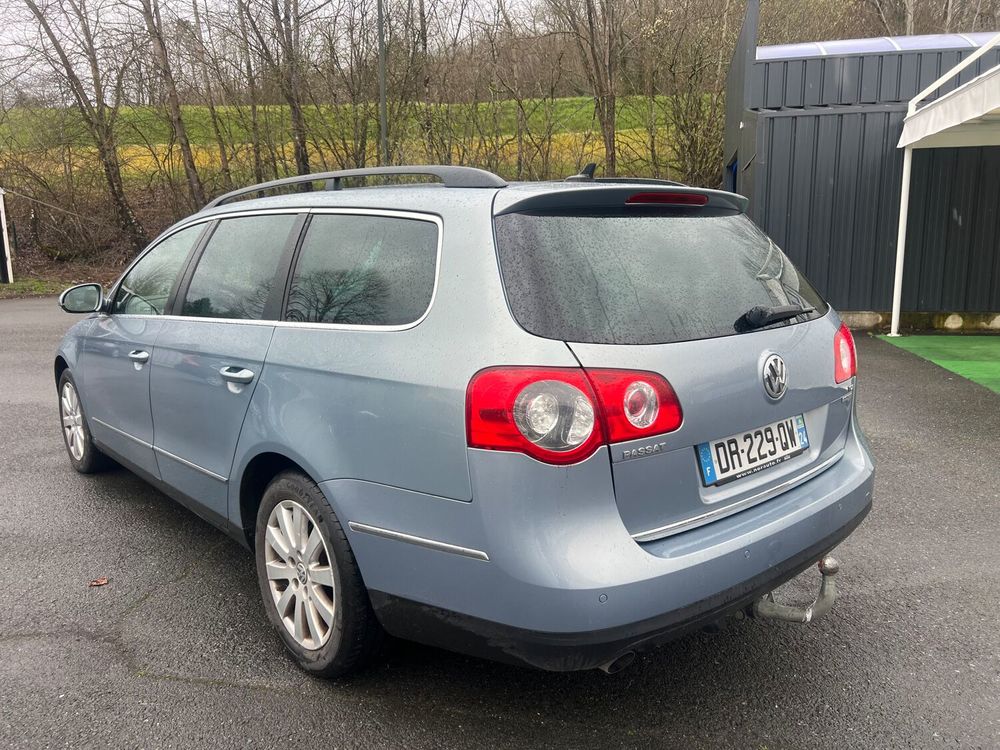 Passat SW 1.6 TDI 105 CR FAP BlueMotion Confortline 2010 occasion 24750 Tr&eacute;lissac