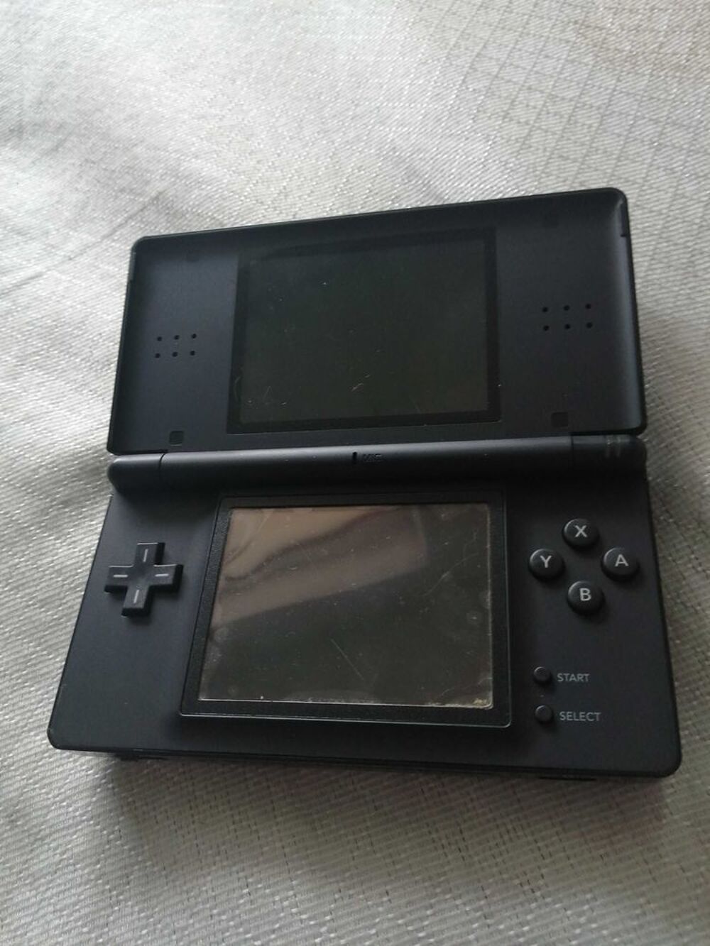 Nintendo Ds lite l'ann&eacute;e 2006 Consoles et jeux vidéos