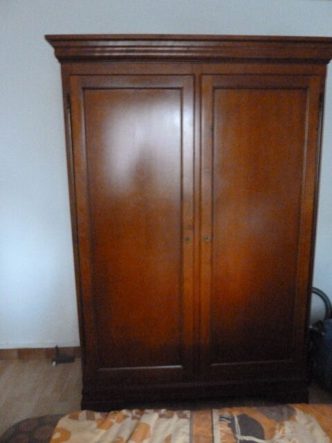 Armoire en merisier 40 Ambars-et-Lagrave (33)