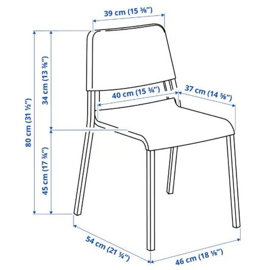 de deux chaises blanches neuves Teodores &agrave; 65 euros. Meubles