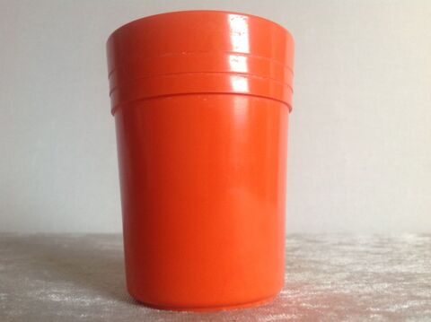 VERRE VINTAGE MIFLEX EN MELAMINE GARANTIE Envoi Possible
2 Tr�gunc (29)