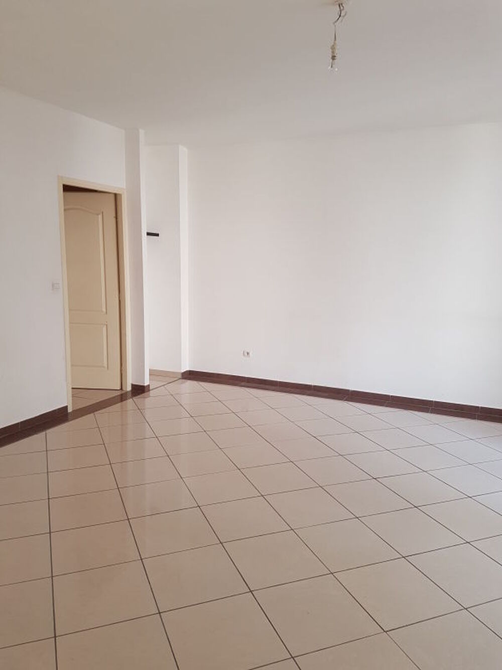 location Appartement - 2 pièce(s) - 60 m² Nancy (54000)