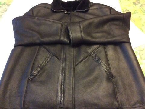 Veste en Vritable cuir 239 Bourg-en-Bresse (01)