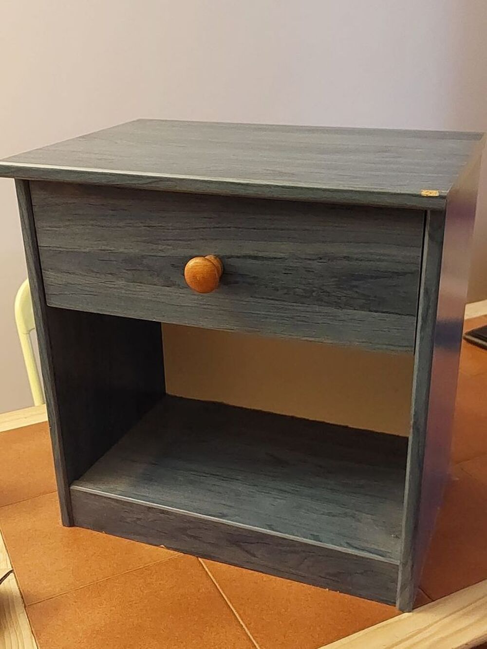Penderie table de nuit Meubles