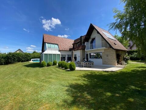   Maison - 8 Pices - 230m
Exceptionnel  Maison - 8 pice(s) - 230 m