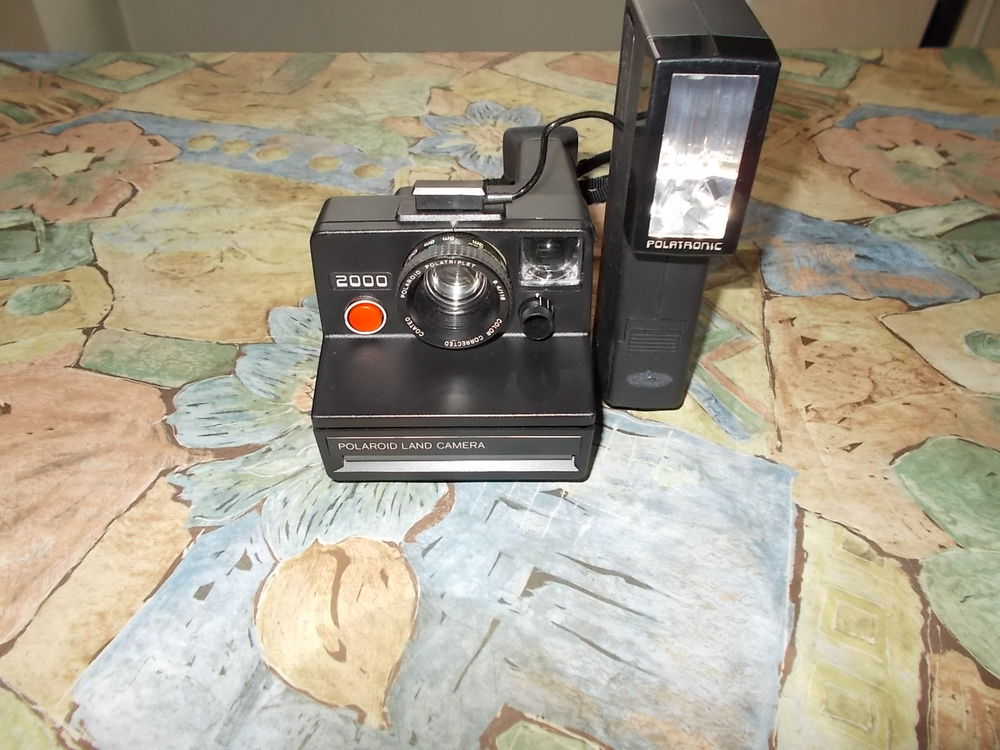 POLAROID Photos/Video/TV