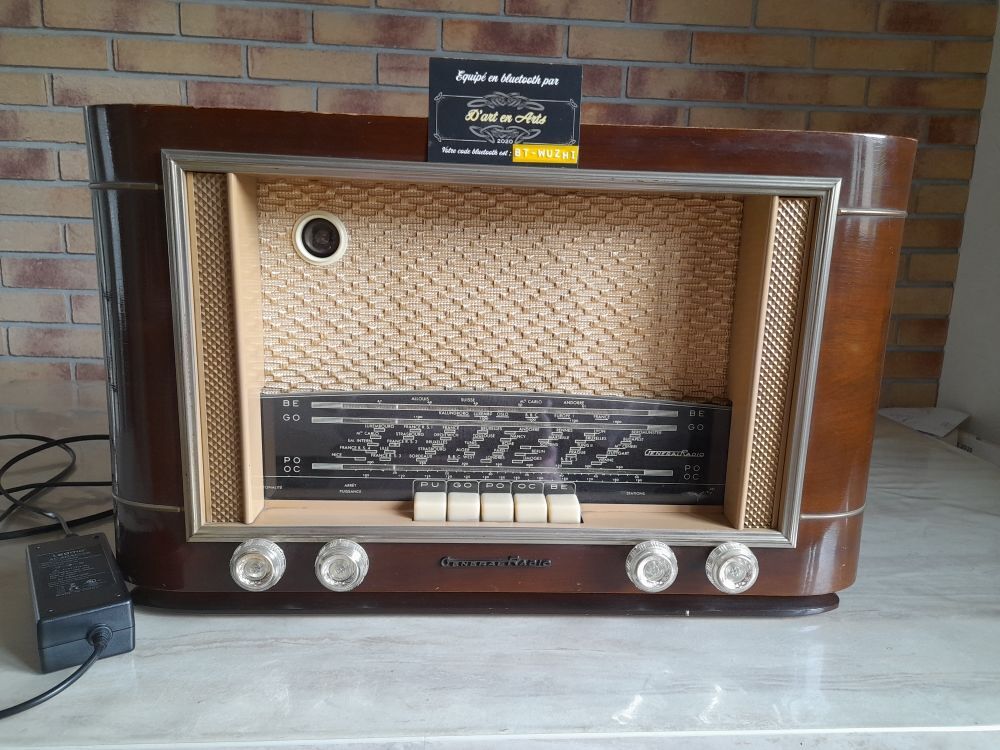 GRANDE RADIO VINTAGE connect&eacute;e BLUETOOTH Audio et hifi