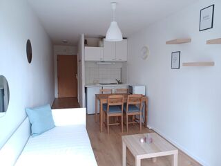 Appartement à louer 1 pièce 20 m²