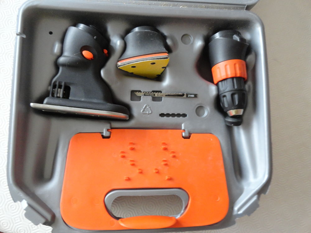 Coffret BLACK &amp; DECKER QUATTRO Bricolage
