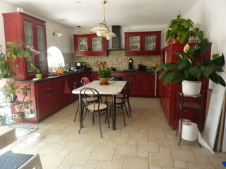  Villa à vendre 5 pièces 150 m²